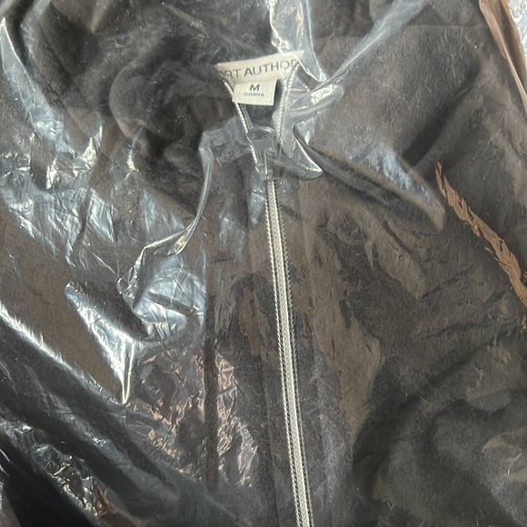 NIB Ladies Port Authority 1/2 zip microfleece in black size M with thumb holes - Picture 3 of 3